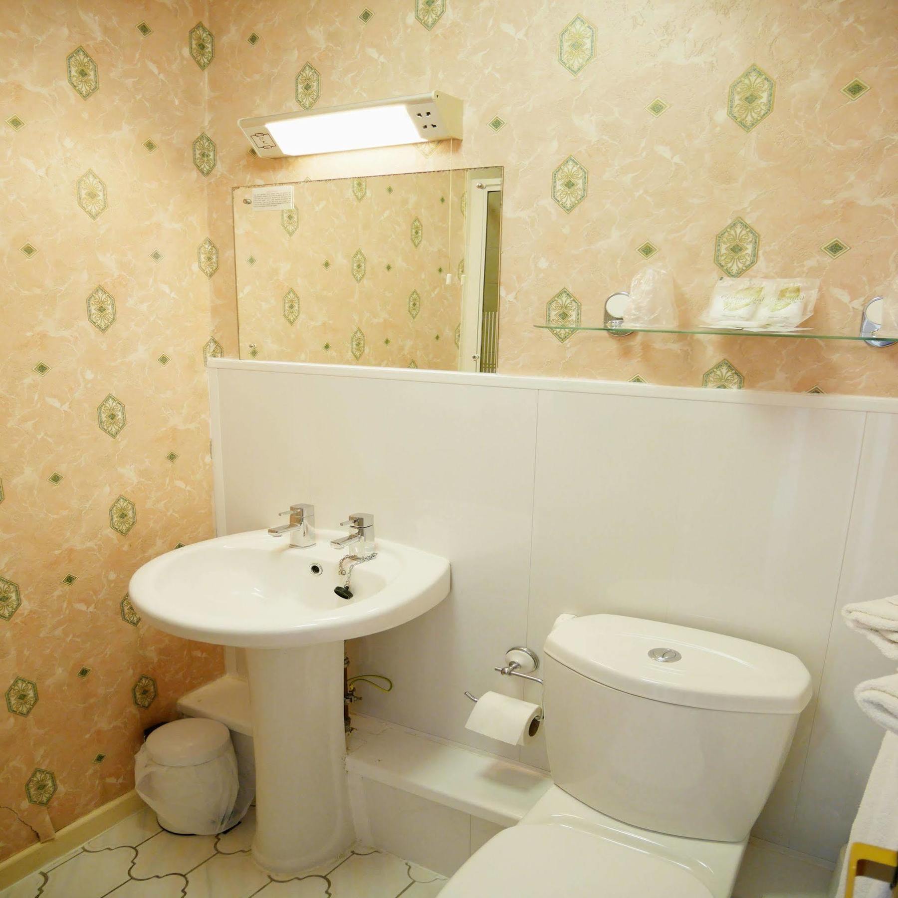 Pier Walk Hotel Blackpool Bagian luar foto